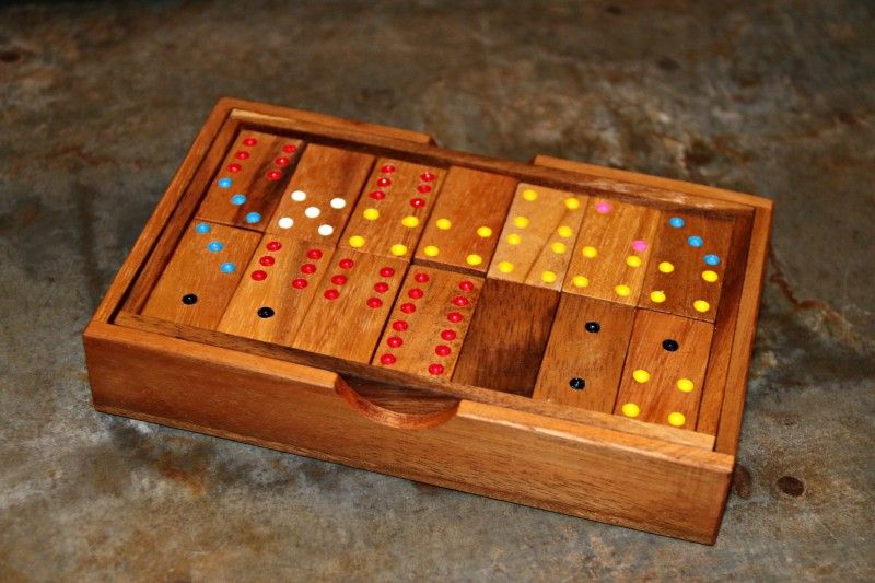 Domino - Legespiel aus Holz